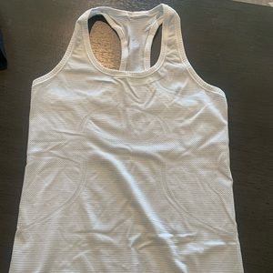 Lululemon run swiftly tank top